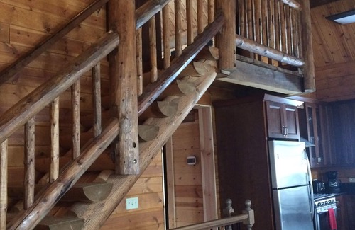 Apple River Cabin | Beautiful Apple Canyon Lake Log Cabin in the Woods