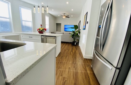 Collingdale Apartment | Beautiful apt. between Philly and the airport