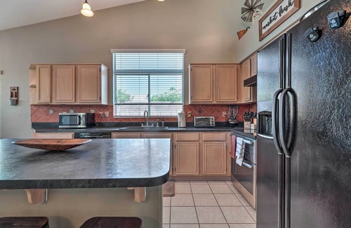 Mountain Crest House | Beautiful Backyard: Comfortable Phoenix Getaway!