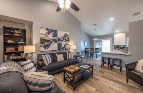 Ahwatukee Foothills House | Beautiful Backyard, Quiet- Kachina Desert Oasis Superhost