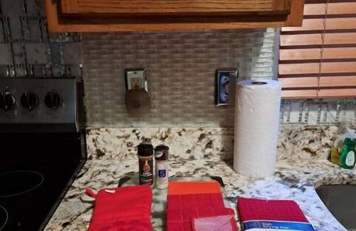 Chesapeake Ranch Estates-Drum Point House | Beautiful Beach Boutique 2 Beaches, 1 lake, mature trees for beauty and privacy