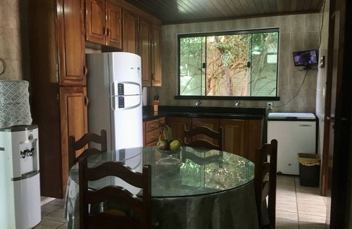 Porto das Dunas House | Beautiful beach house near bech park