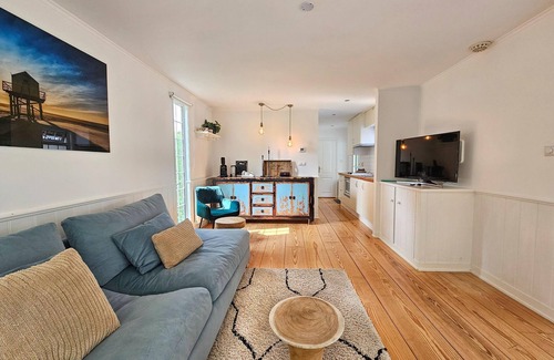 Voorthuizen House | Beautiful beach hut in Voorthuizen with wellness