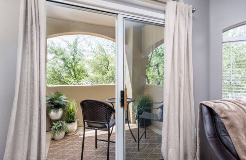 Paradise Valley Village Condo | Beautiful Bella Terra @ Paradise Valley Scottsdale