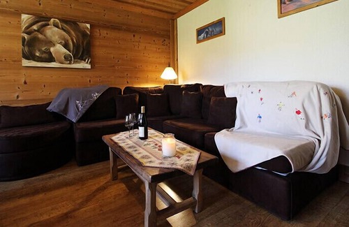 Le Fornet Apartment | Beautiful bright Apt next to the slopes