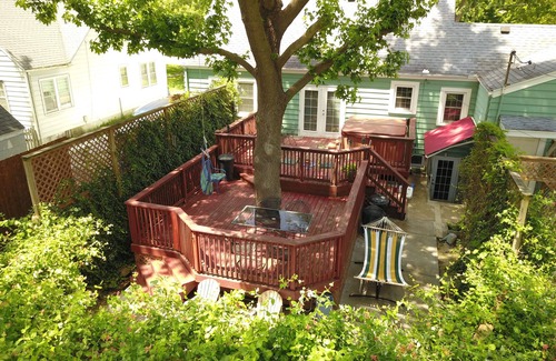 Rountree House | Beautiful Cape Cod in the Heart of Springfield, MO.