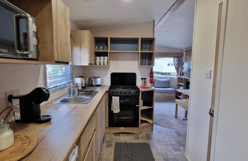 Prestonpans Other | Beautiful caravan near Edinburgh Seton Sands nr117