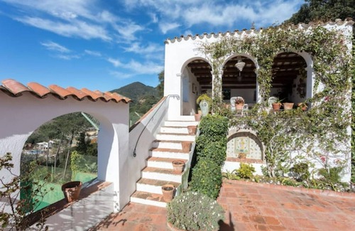 Arenys de Munt House | Beautiful Catalan Masía 12pax+40min Barcelona+pool