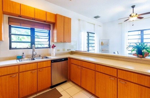 Rosendal Condo | Beautiful Centrally Located 2 Bedroom 2 Bath w/Pool and Amazing Views of the BVI