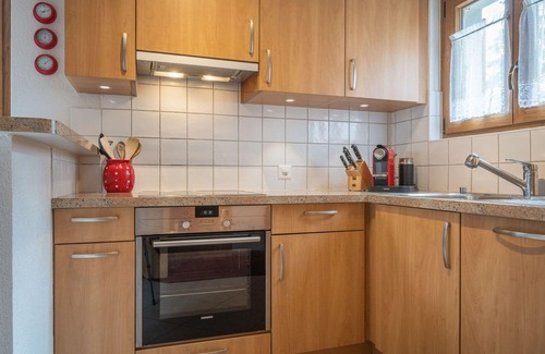 Chamoson House | Beautiful private villa for 4 people with WIFI, TV, terrace and parking
