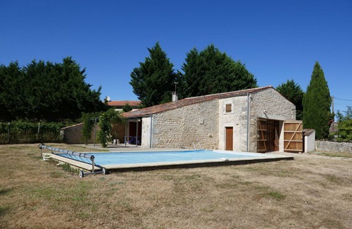 Champagnolles House | Beautiful Charentaise property in the countryside near the ocean