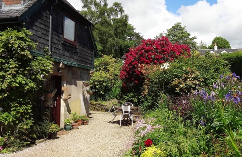 Helensburgh Cottage | Beautiful Coach House In Helensburgh, Argyll, Near Loch Lomond