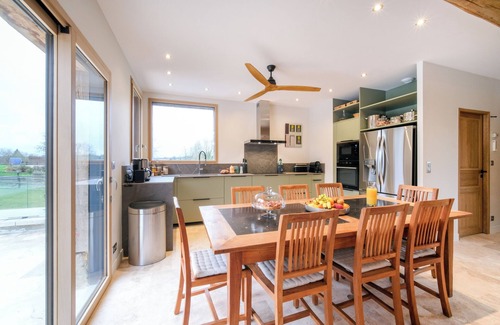 Bonnebosq House | Beautiful, comfortable house 25 minutes from Deauville, with summer pool