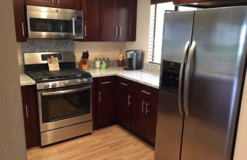 Racquet Club Estates Condo | Beautiful Condo in gated desert oasis community in the Heart of Palm Springs