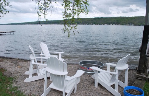 Conesus House | Beautiful Conesus Cottage