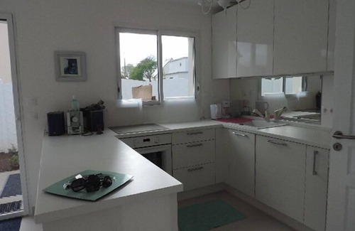 Saint-Marine Villa | Beautiful contemporary villa with garden.