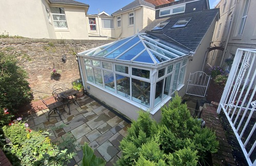 Babbacombe Cottage | Beautiful Contemporary Beach Living