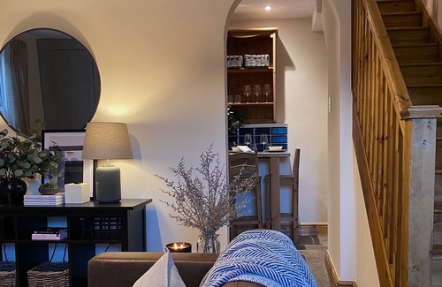 Walsden House | Beautiful & cosy 4 bedroom home