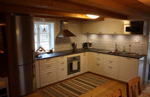 Vrigstad House | Beautiful cottage just 60 meters from the lake, Timber cottage