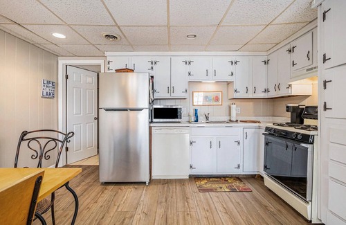 Sister Lakes Cottage | Beautiful Cottage on Big Crooked Lake Sister Lakes