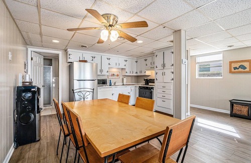 Sister Lakes Cottage | Beautiful Cottage on Big Crooked Lake Sister Lakes