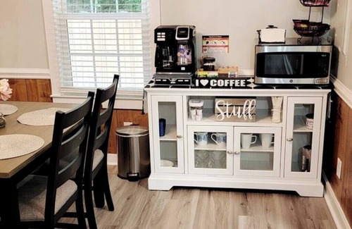 Cape Fear Cottage | Beautiful Cottage! 2.5m from I-95,13m to FtBragg