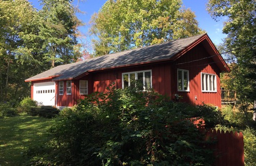 Lincolnville House | Beautiful cottage in the heart of Mid-Coast Maine!