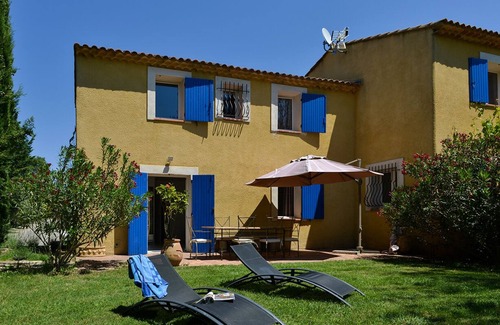 Aix-en-Provence House | BEAUTIFUL COUNTRY HOUSE WITH POOL & QUIET AIX-EN-PROVENCE [4 TO 6 PEOPLE]