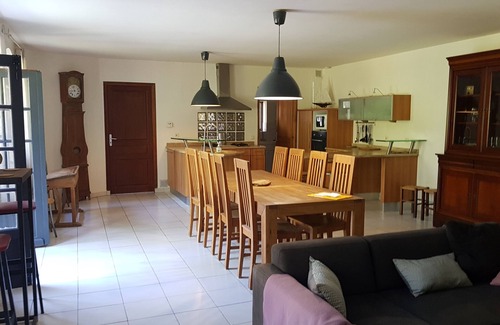 Moult-Chicheboville House | beautiful country house with heated swimming pool, enclosed garden, sea 18 km