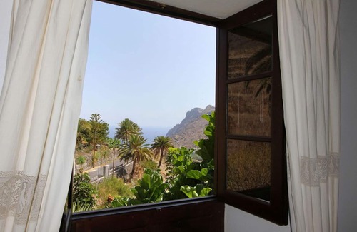 Hermigua House | Beautiful country house from the 19th century