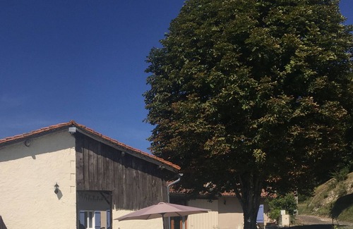 Nouvelle-Aquitaine House | Beautiful countryside holiday home with heated private pool