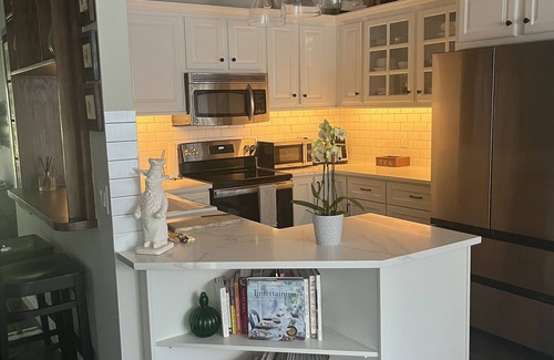Boynton Beach House | Beautiful cozy home near beach and trendy little town.