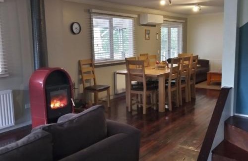 Merrijig House | Beautiful Dutch Barn style country house in Merrijig (base of Mt Buller).