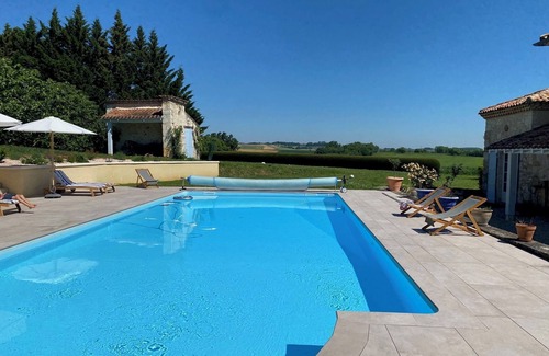 La Sauvetat House | beautiful family country house