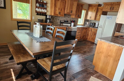 Battle Lake House | Beautiful, family friendly Lake home w/sunroom and 100ft of sandy beach!