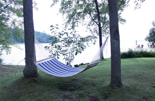 Marmora Cottage | Beautiful, Family-friendly lakefront Cottage on a popular sandbar.