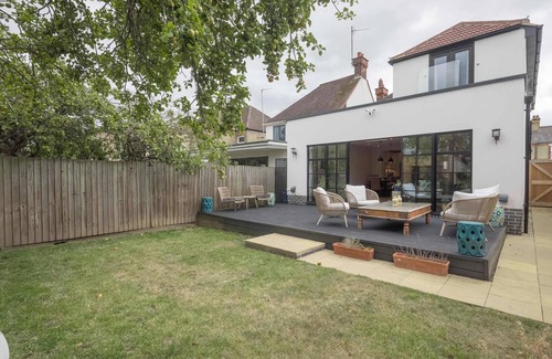 Cambridge House | Beautiful family home central Cambridge