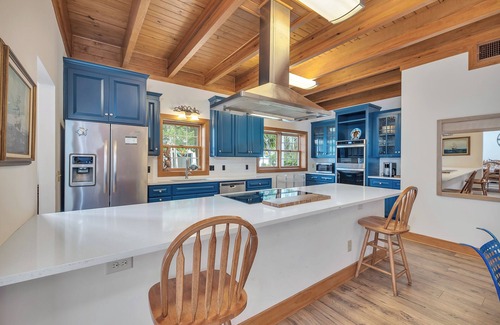 Jekyll Island House | Beautiful five bedroom home with pool and ocean views from top floor