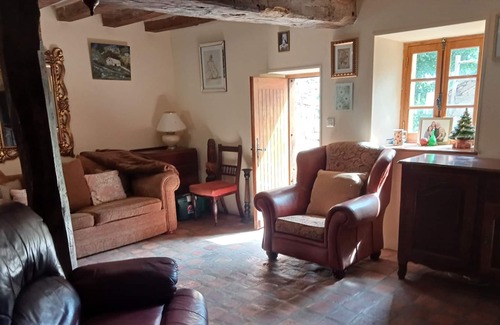 Dompierre-les-Eglises Cottage | Beautiful French Country cottage