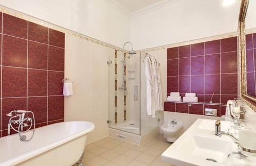 Bouffemont Villa | Beautiful French Chateau rental outside Paris