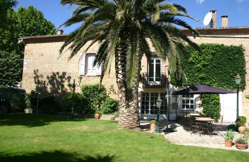 Magalas House | Beautiful French house with Mediterranean garden and pool, sleeps 10-12