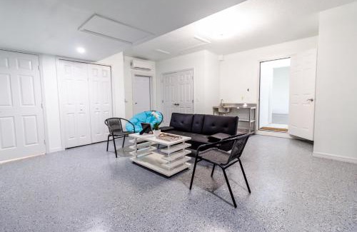St. Cloud Villa | Beautiful Fully Furnished 2-Bedroom Luxury Home