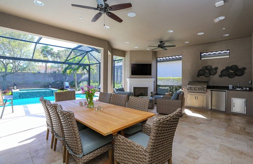 Bonita Springs House | BEAUTIFUL FULLY FURNISHED POOL HOME, GREAT LOCATION AND NEAR COCONUT POINT MALL