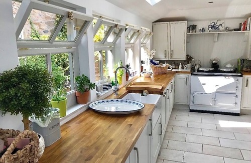 Leven House | Beautiful Beachfront Elie House
