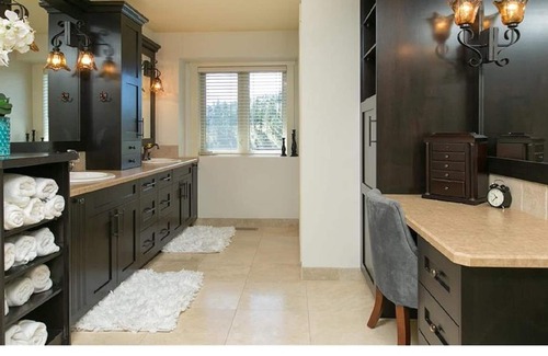 Wilden House | Beautiful Getaway Home for a Large Family or Friends with saltwater pool/hot tub
