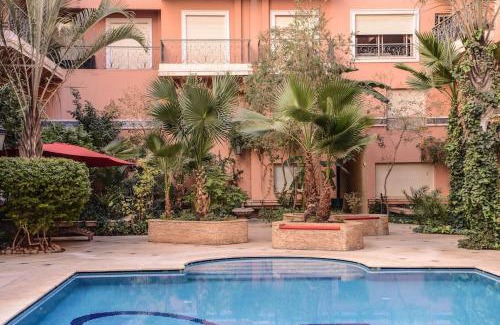Semlalia Apartment | Beautiful, great equipped 122 m holiday apartment near Majorelle Garden and Gueliz with pool views and a large balcony and terrace