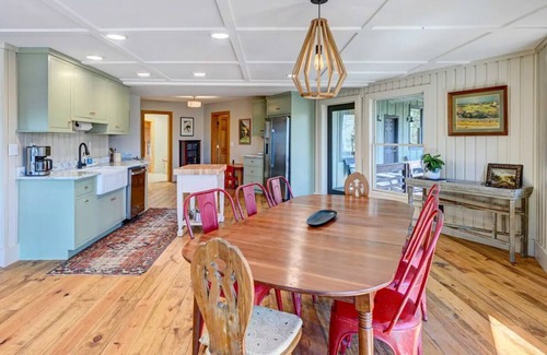 Highlands Cabin | Beautiful Highlands Cabin: Large Game Room, Hot Tub