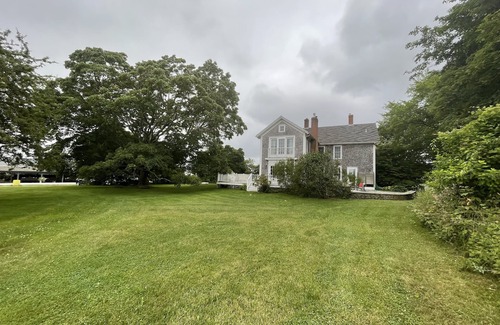 Little Compton House | Beautiful Historic Home