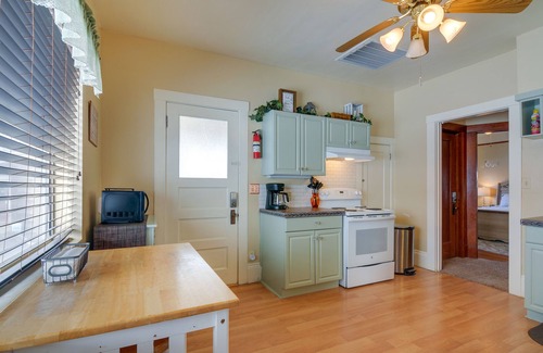Cannonville House | Beautiful Historic Home Near Bryce Canyon!