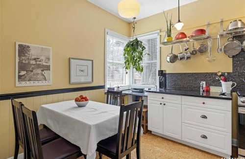 Saskatoon Downtown House | Beautiful Historical Charm 5 minutes from University.